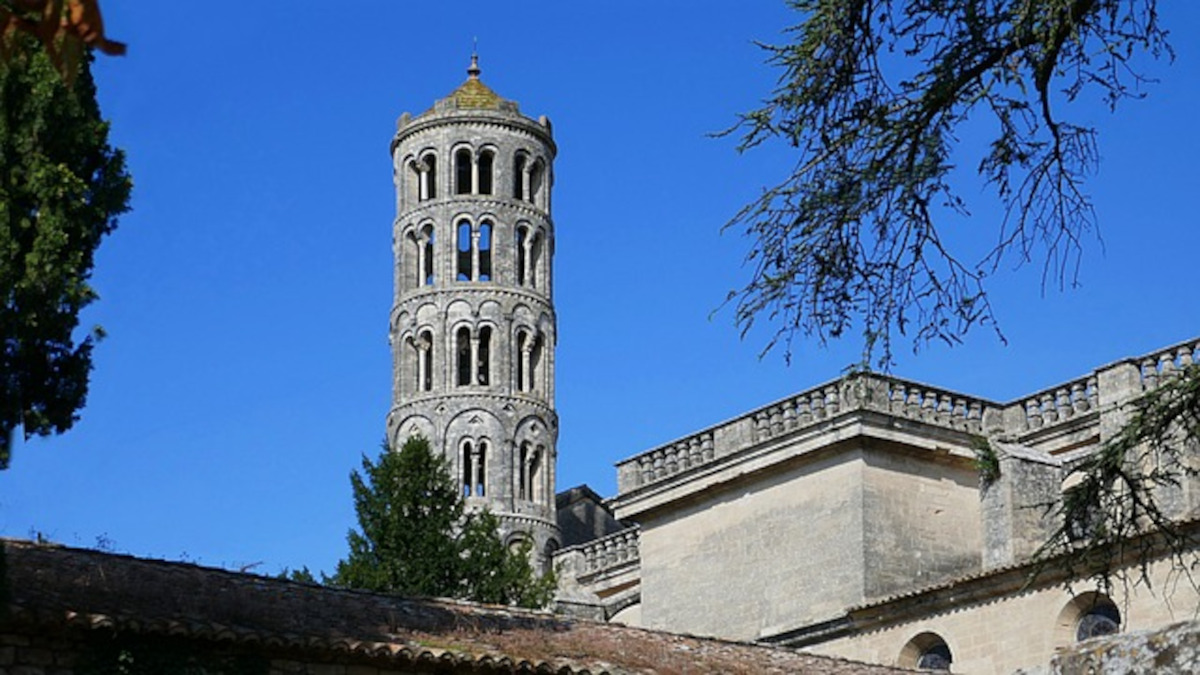 Uzès